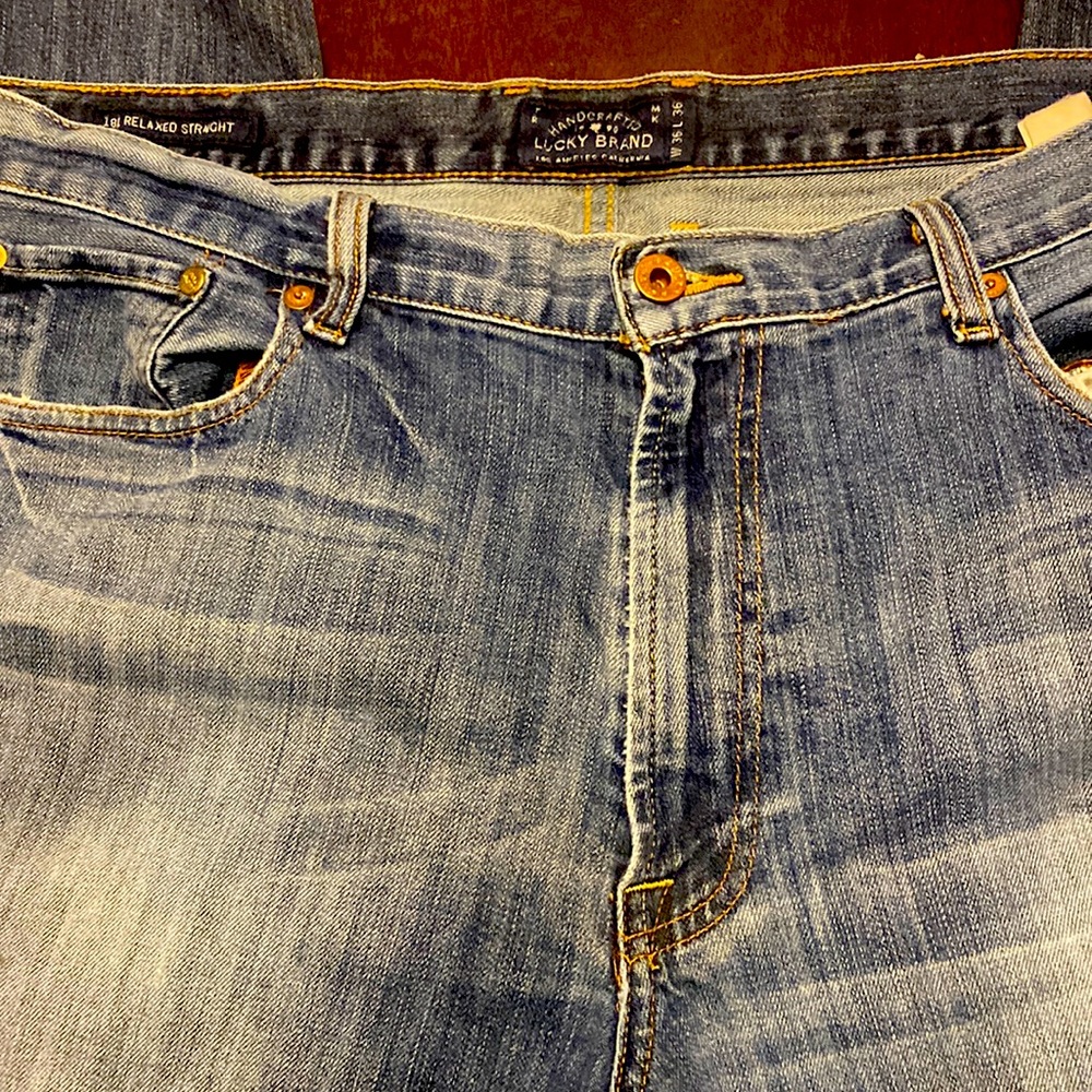 Lucky Brand Mens distressed 181 Relaxed Straight size 36x36